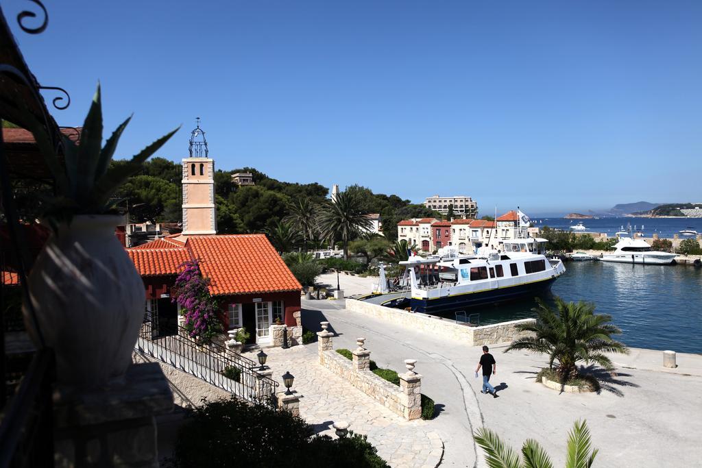 Hotel Delos - Ile De Bendor バンドール エクステリア 写真